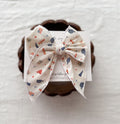 Freedom & Fizz XL Fable Bow