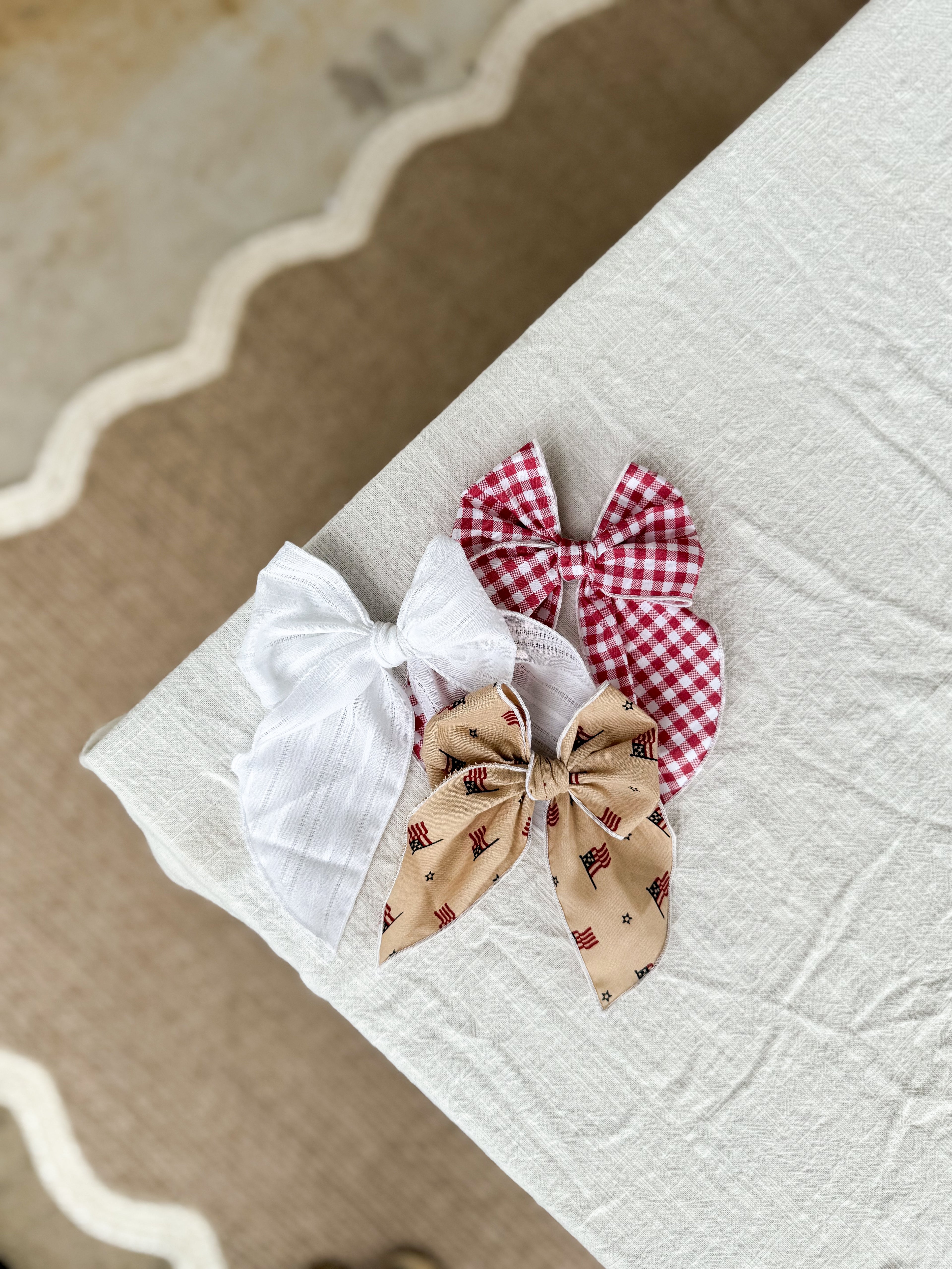Cherry Pie XL Fable Bow