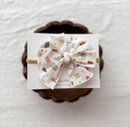 Freedom & Fizz Fable Bow