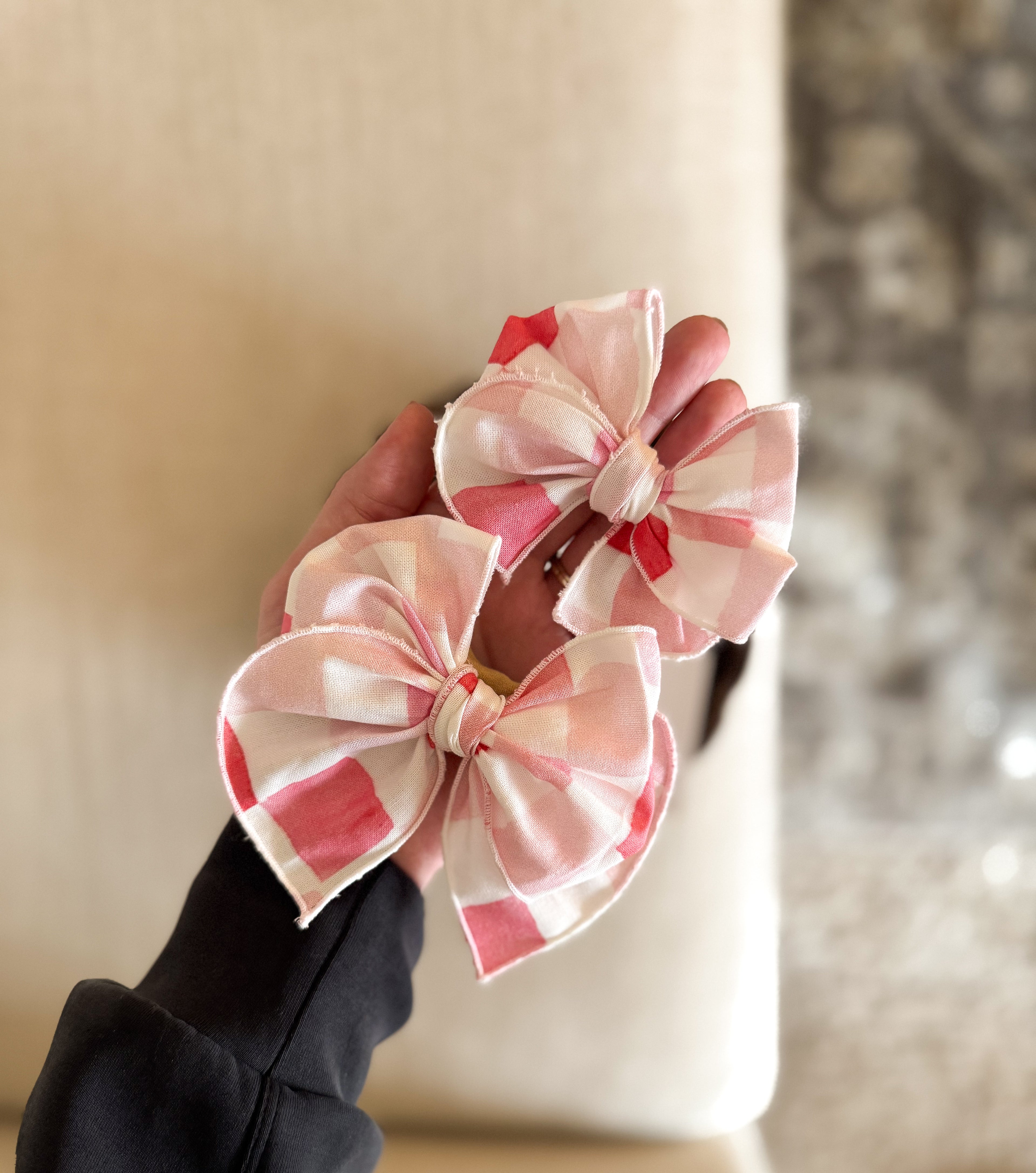 Watercolor Checkered Fable Bow