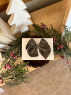 Pine Muslin Fable Bow