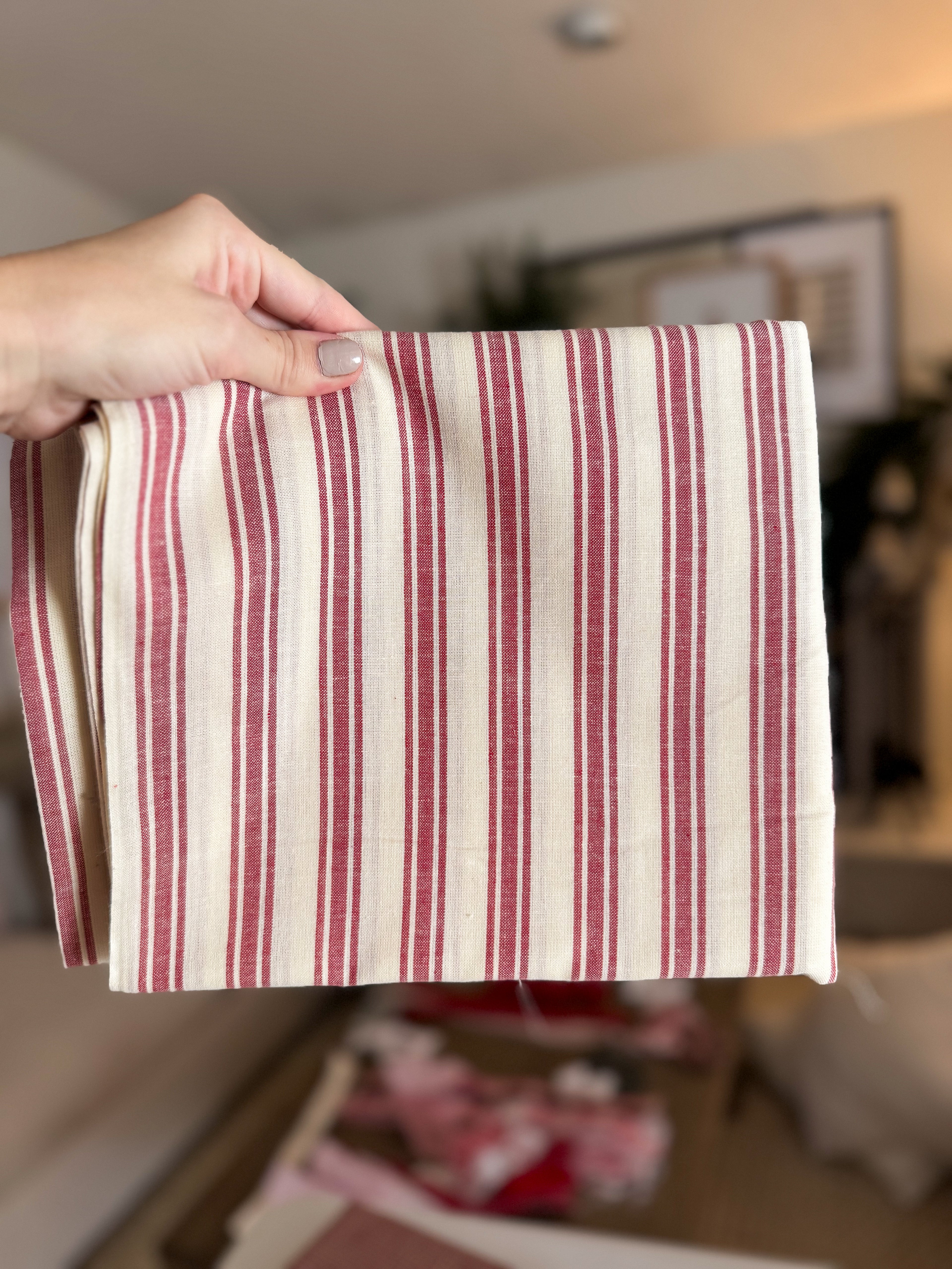 Peppermint Stick Long Tailed Bow