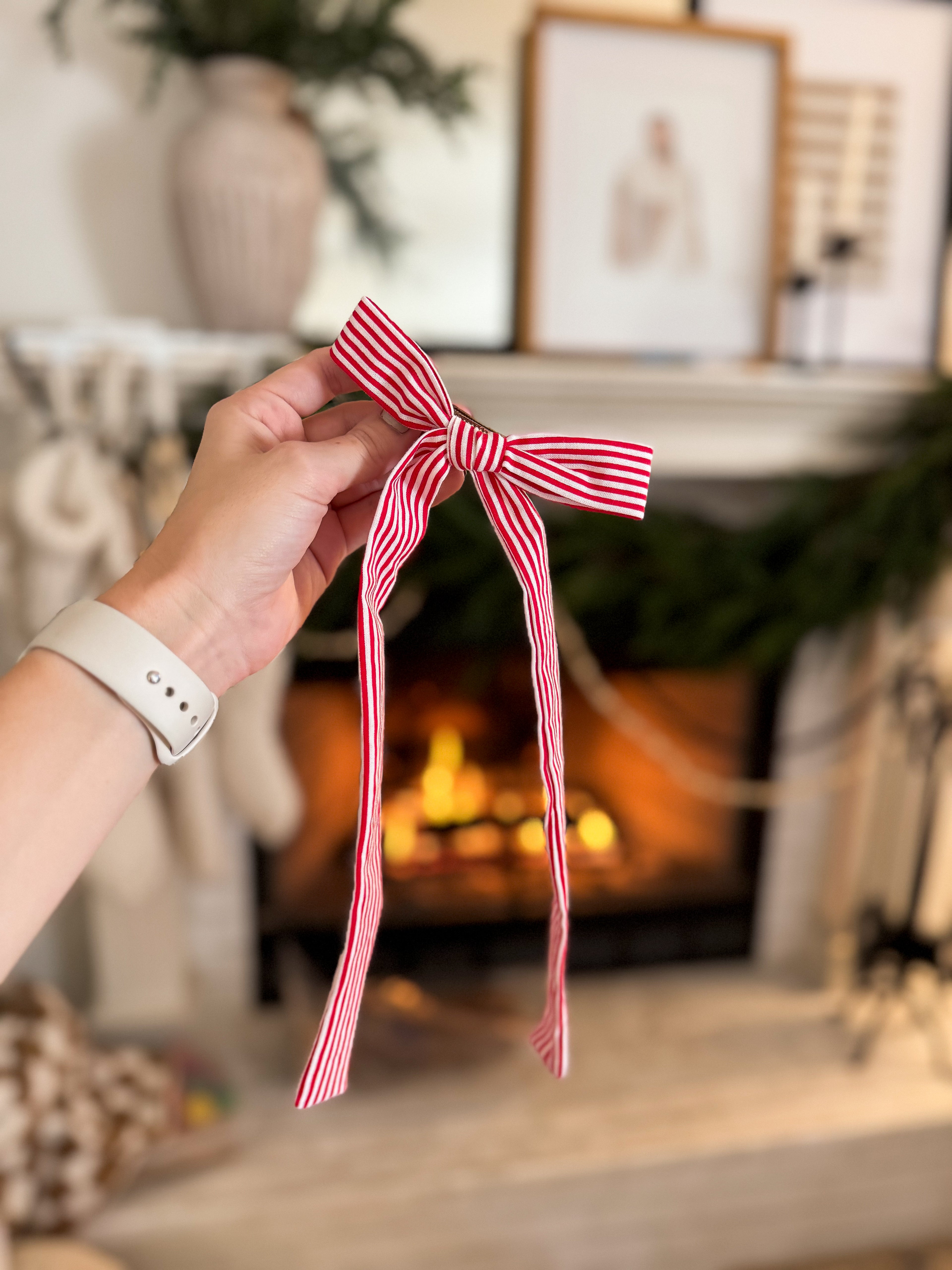 Candy Cane Lane Long Tailed Bow