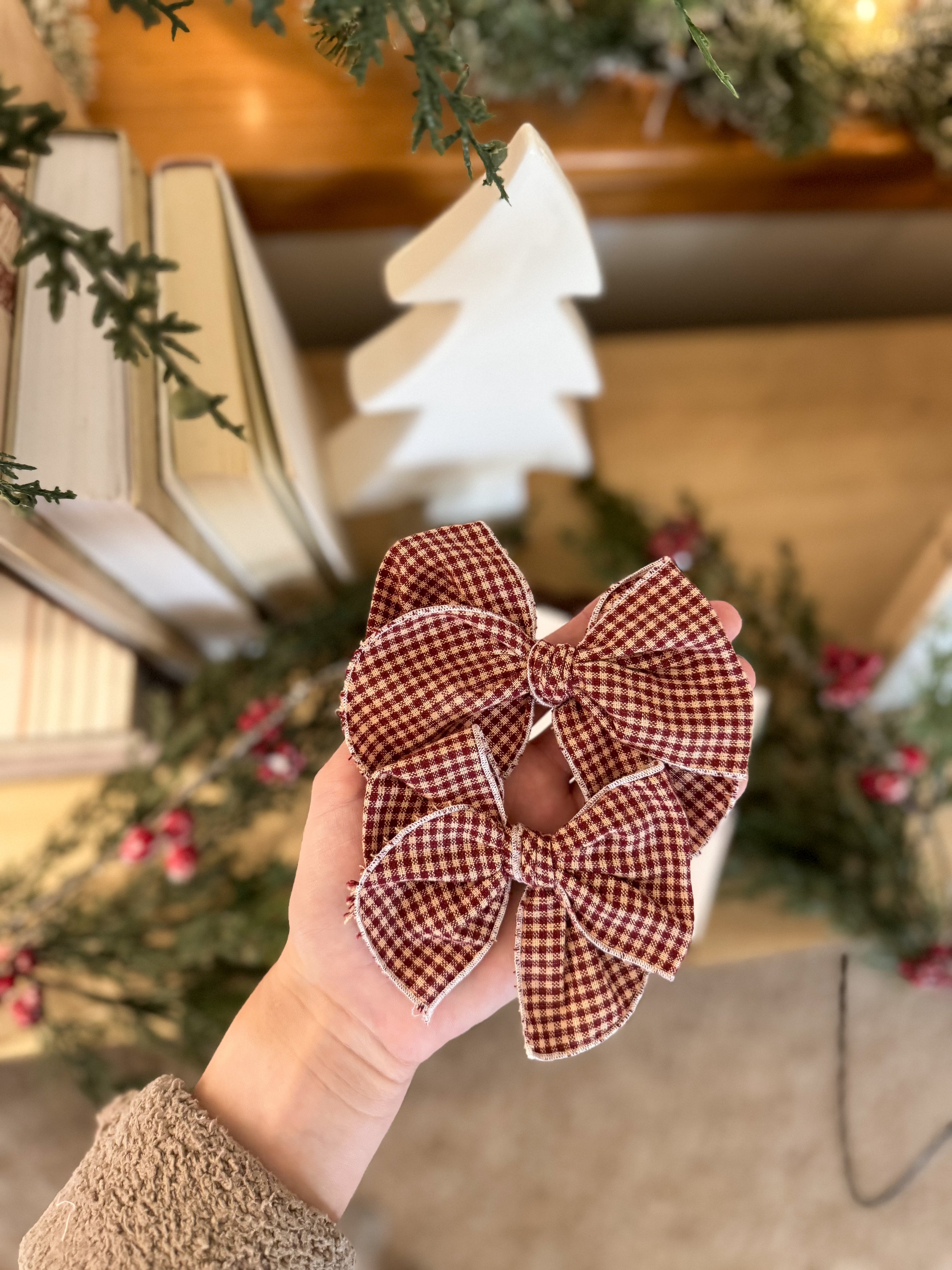 Clove Mini Checkered Fable Bow