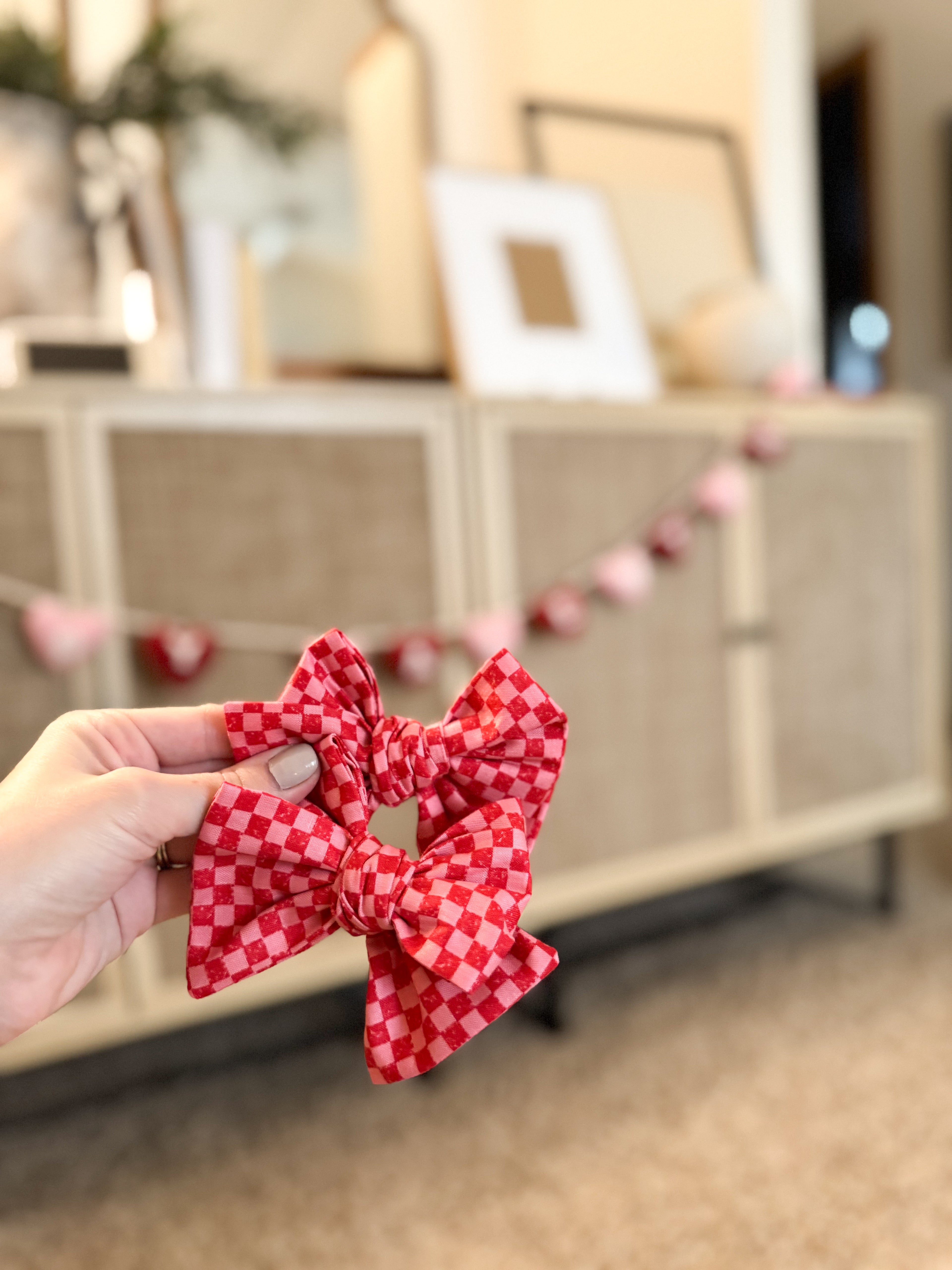 Cherry Bomb Checkered XL Bow