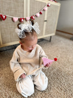 Felted Hearts Fable Bow