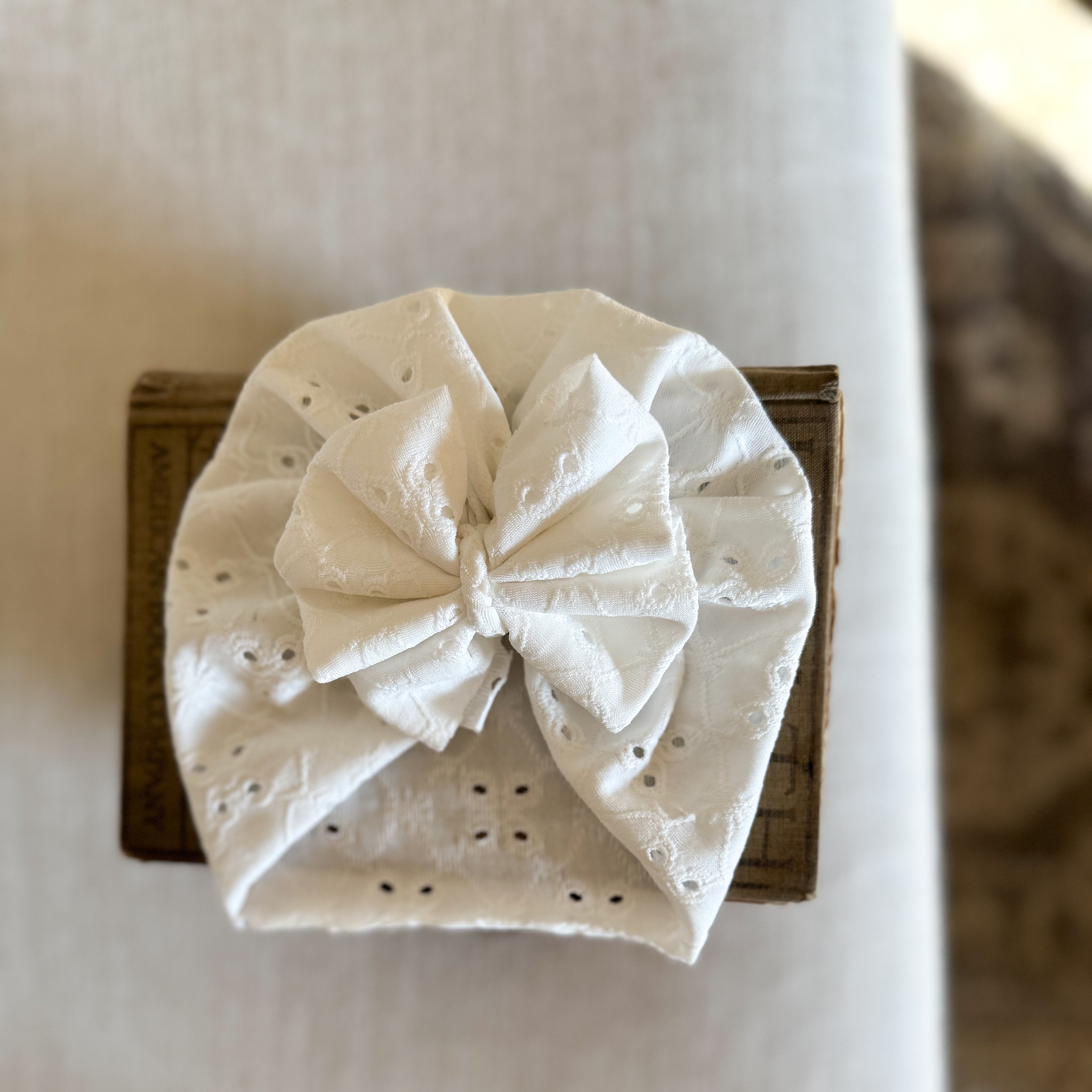 White Embroidered Turban