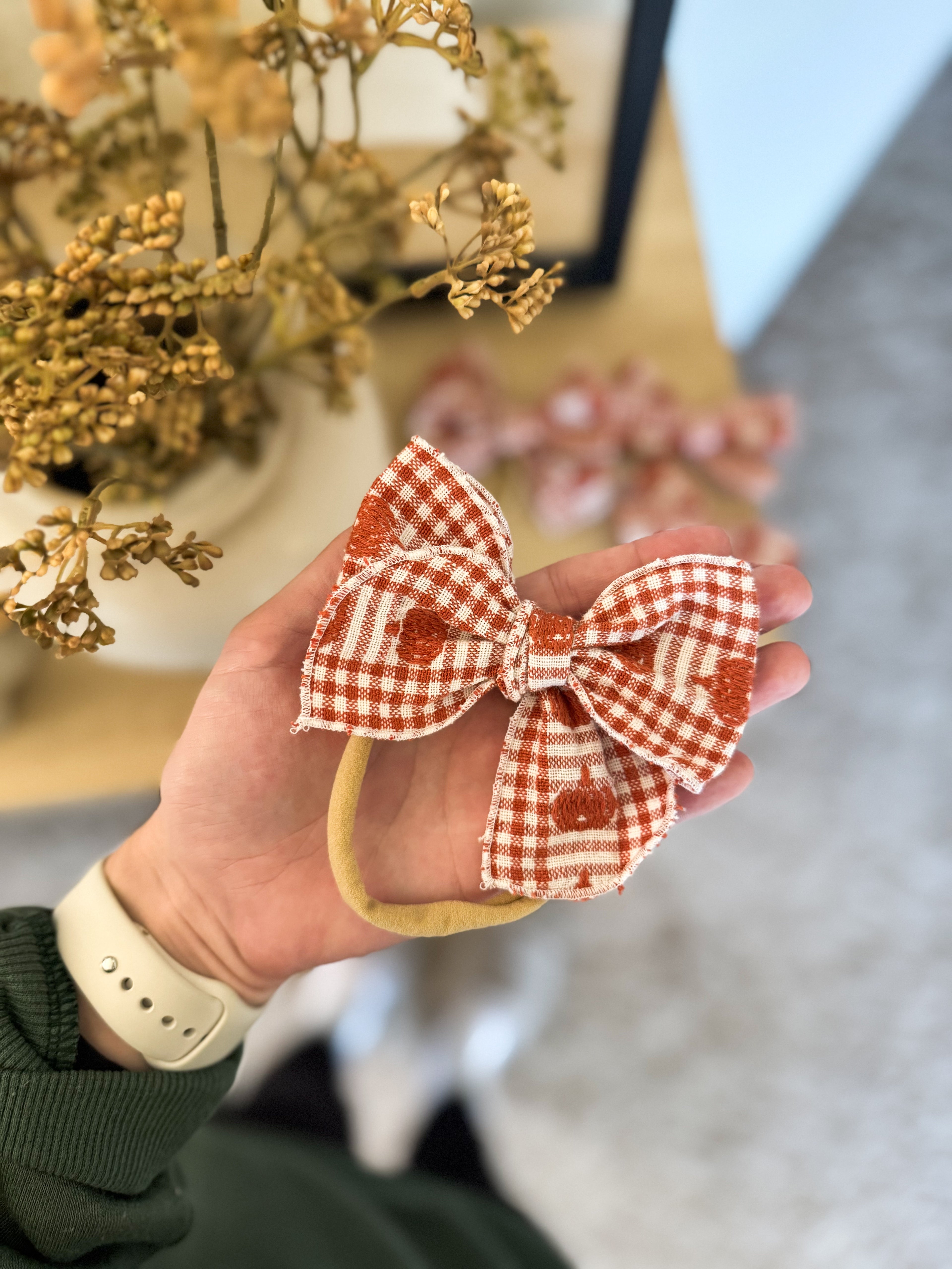 Pumpkin Spice Fable Bow